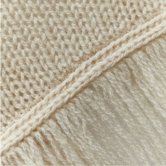 Zara 100% Wool Cream Fringe Hem Sweater - Picture 12 of 12